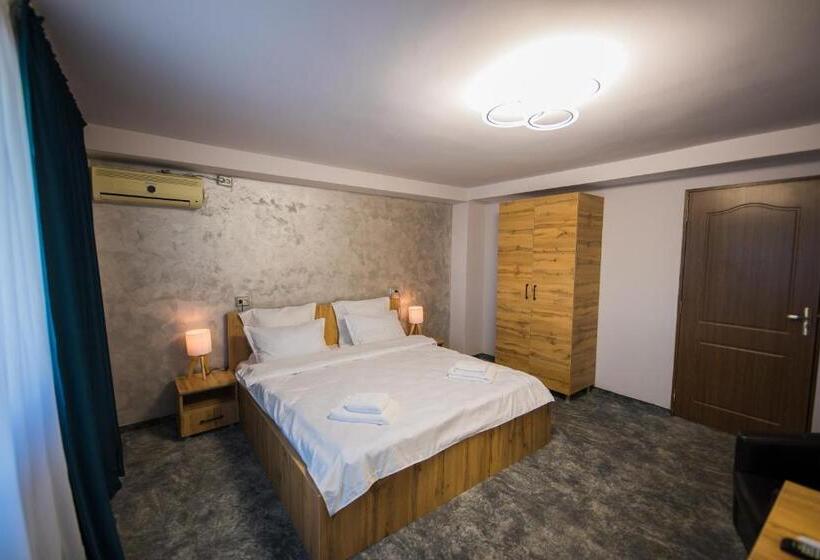 Апартаменты 2 Спальни, Imperium