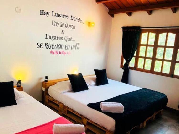 ベーシックトリプルルーム, La Vie En Rose Ctg