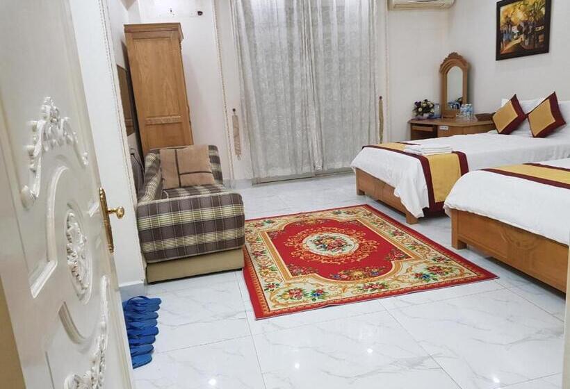 اتاق خانوادگی, Kim Cuong   Hotel Near Tan Son Nhat Airport