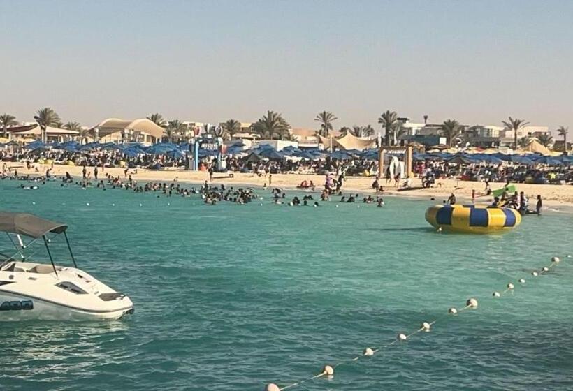 آپارتمان 1 خوابه با چشم‌انداز استخر, الساحل الشمالي شاليه مكيف قريه مارسليا بيتش 4