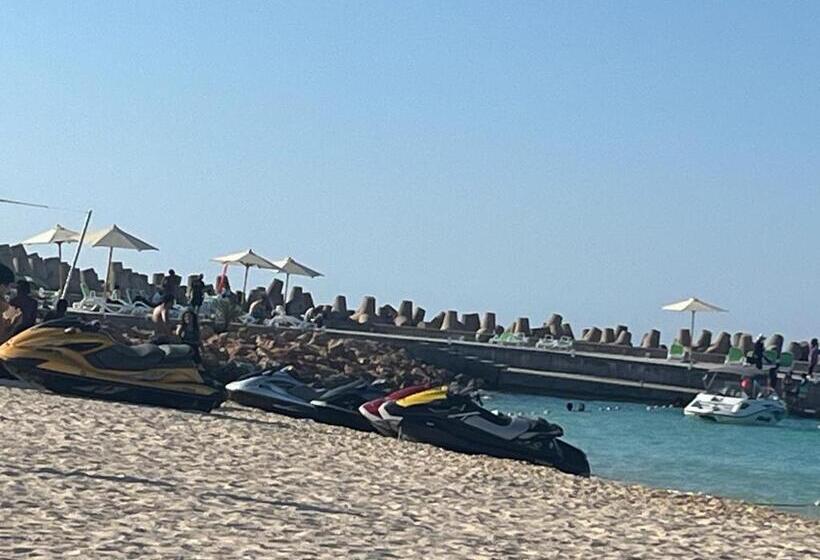 آپارتمان 1 خوابه با چشم‌انداز استخر, الساحل الشمالي شاليه مكيف قريه مارسليا بيتش 4