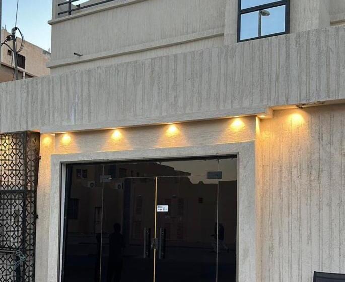 آپارتمان 1 خوابه, فندق لينا