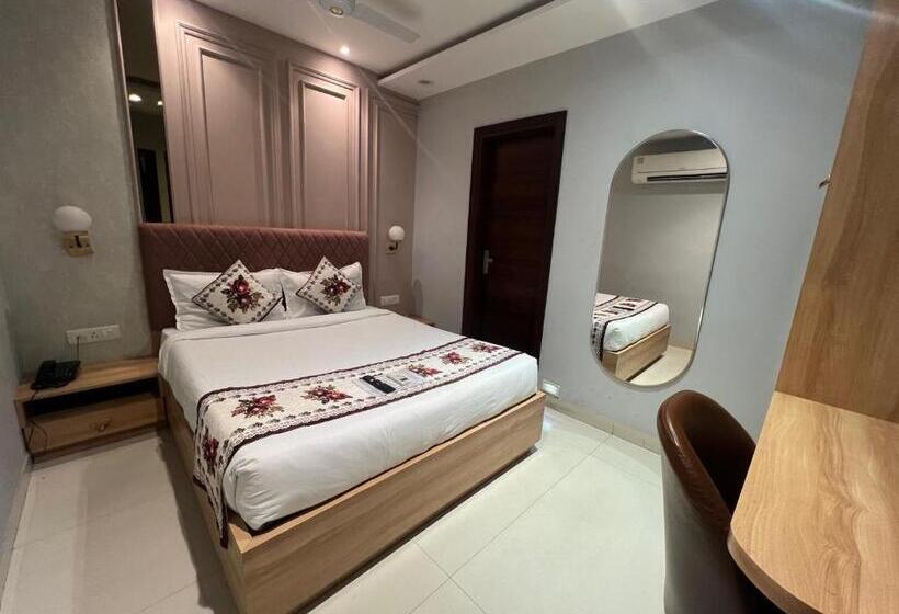 Chambre Deluxe, Narison By Divud Ecom