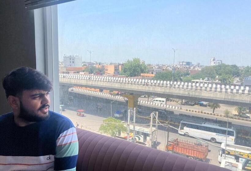 Suite Vue Ville, Narison By Divud Ecom