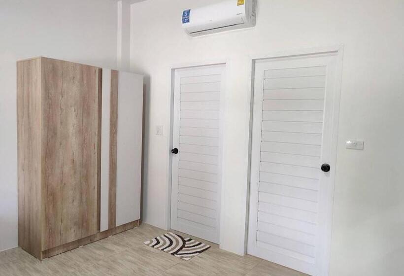 标准间, The 133 Home