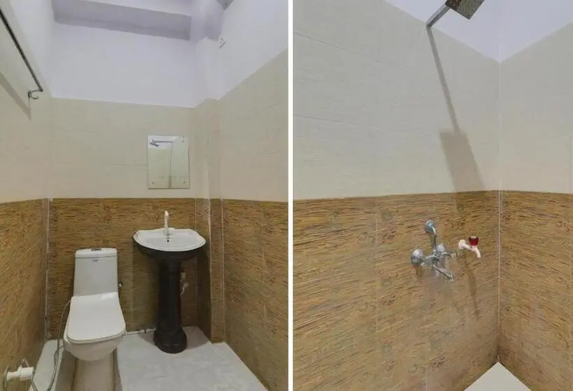 Habitació Triple Clàssica, O Krishna