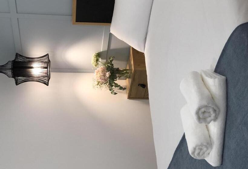 غرفة قياسية, Casa Do Quexeiro