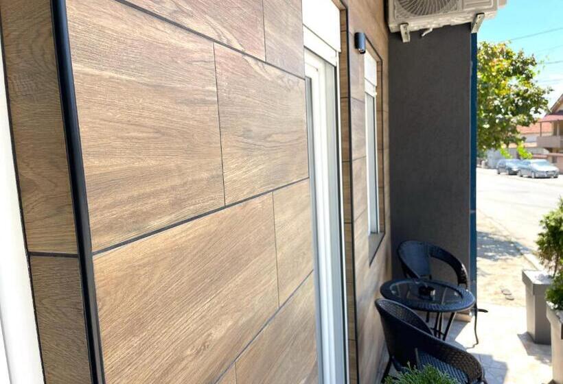 اتاق سوپریور, Laguna Apartments