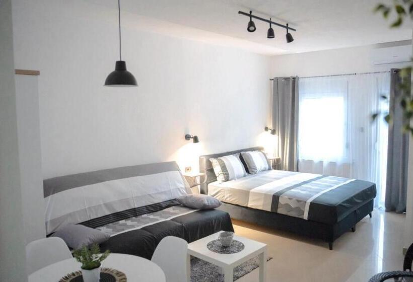 اتاق سوپریور, Laguna Apartments