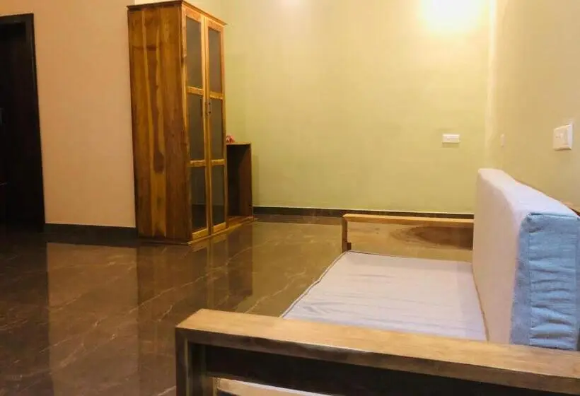 Perhesviitti, Sound Sleep Resort