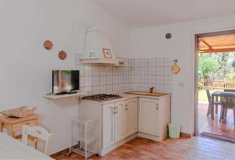 شقة غرفة واحدة مطلة على الحديقة, Agriturismo Il Cipresso