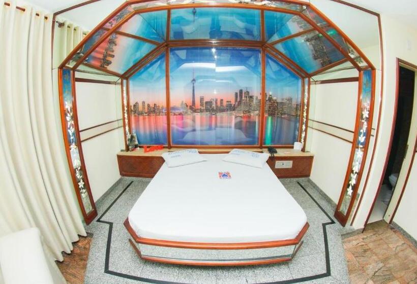 اتاق اکونومی, Blue Star Rio