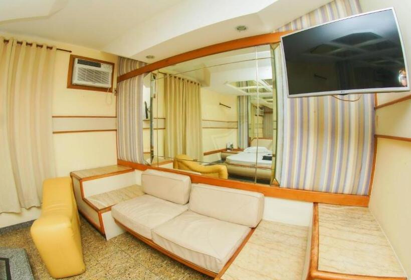 اتاق اکونومی, Blue Star Rio