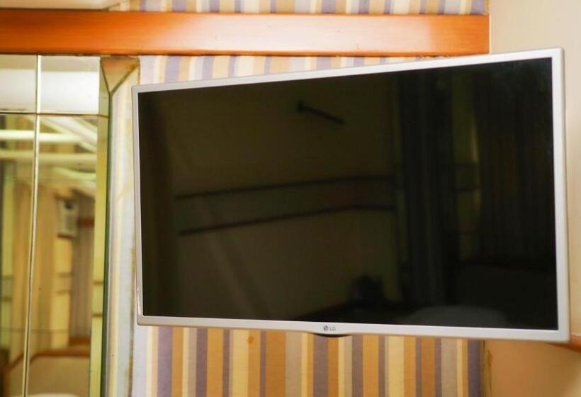 اتاق اکونومی, Blue Star Rio