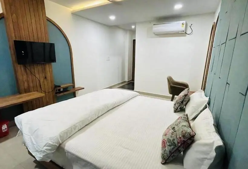 Chambre Standard Lit King Size, The Gamora