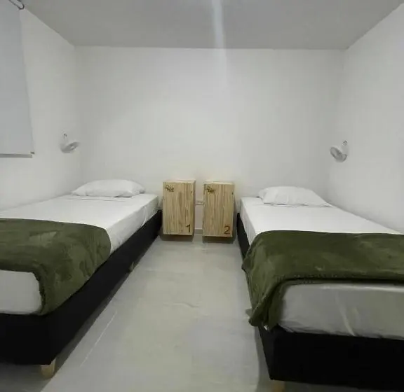 バス共有のスタンダードルーム, Casa Lupe Hostal