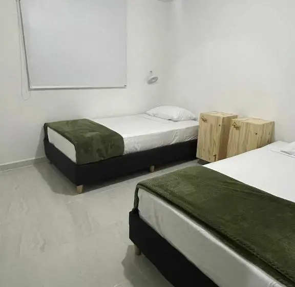 バス共有のスタンダードルーム, Casa Lupe Hostal