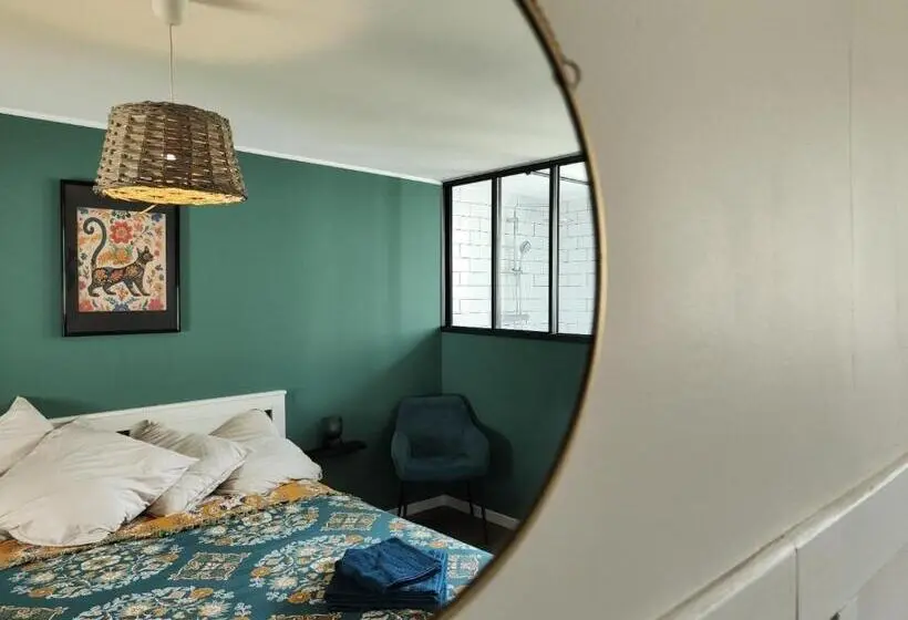 デラックスルーム, La Casa D Atras