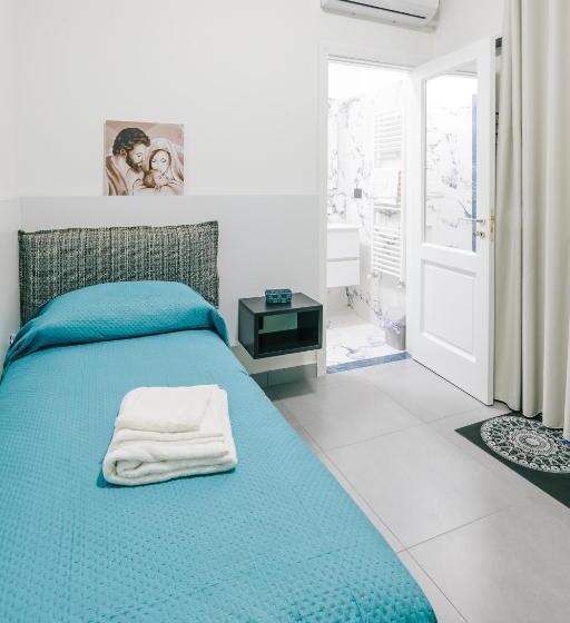 غرفة قياسية فردية, B&b Insonnyroom