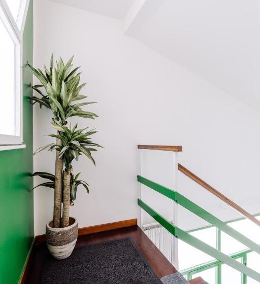 غرفة قياسية ثلاثية مزودة بتراس, B&b Insonnyroom