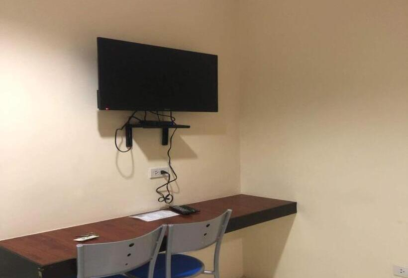 غرفة ديلوكس, Camarin Prime