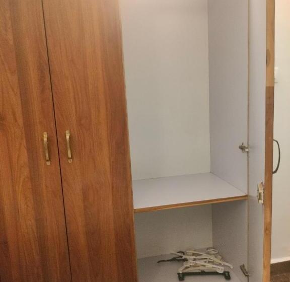 דירת חדר בקומת קרקע, Evaddo Homes Ashwem