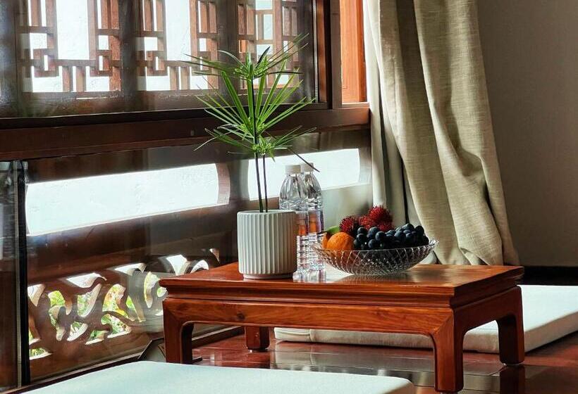 סוויטה דלוקס, 原乡文苑客栈