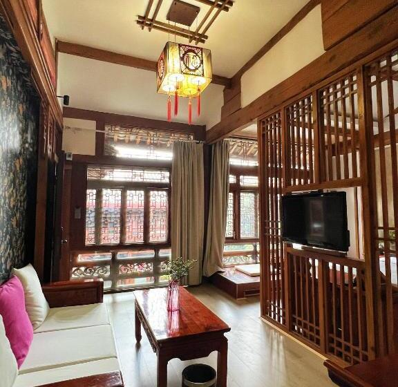 סוויטה דלוקס, 原乡文苑客栈