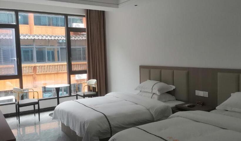 디럭스 룸, 西江悦客之家民宿