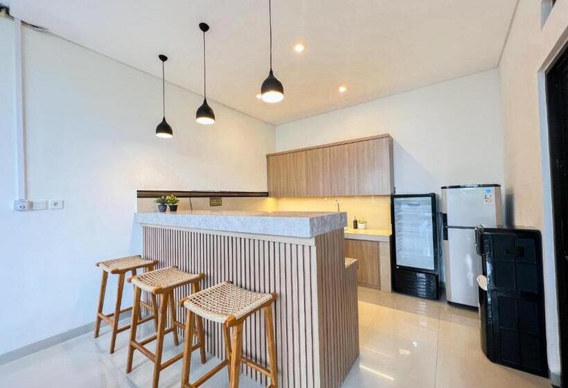 חדר דלוקס, 1 Min To Batu Bolong Island Boy Guesthouse Kt 1