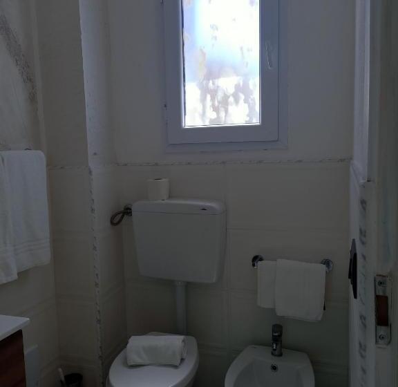 استودیوی استاندارد, Resindenze Donna Sabella