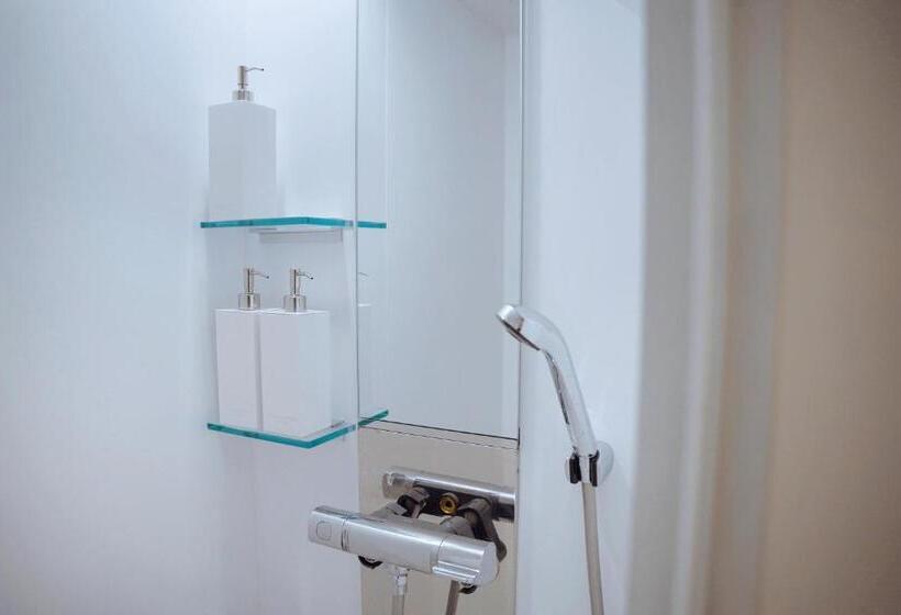 Номер Стандарт, Sekai Hotel Takaoka