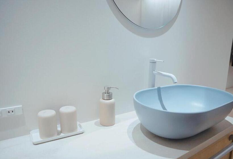 Номер Стандарт, Sekai Hotel Takaoka