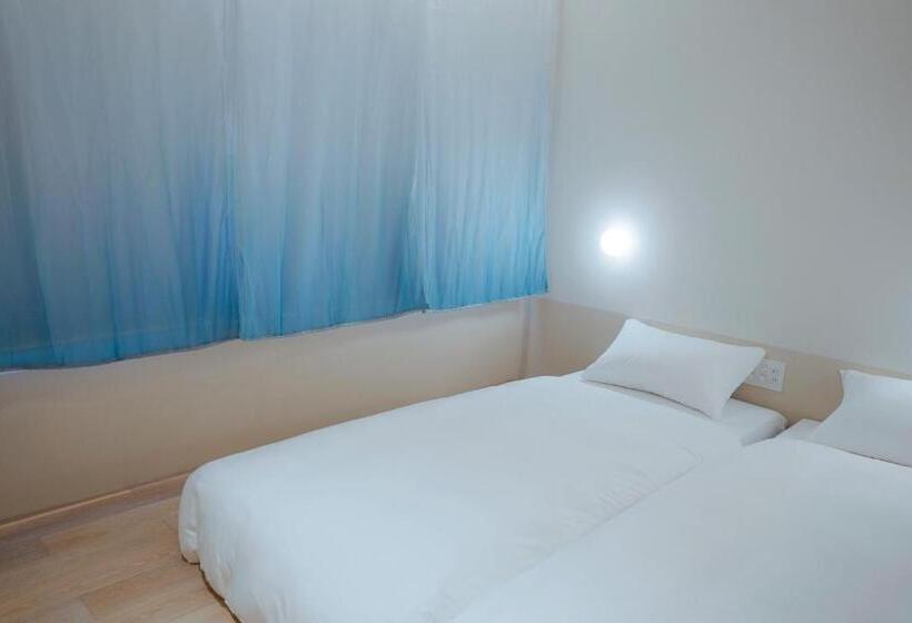 Номер Стандарт, Sekai Hotel Takaoka