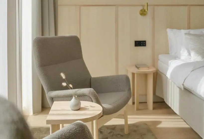 سوییت جونیور, Solo Sokos Hotel Pier 4
