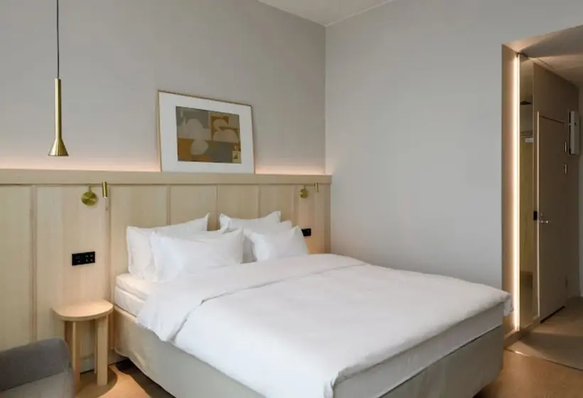 سوییت جونیور, Solo Sokos Hotel Pier 4