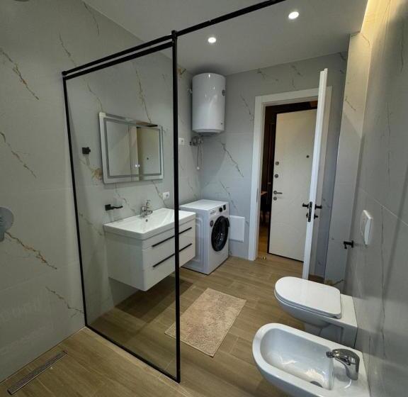 شقة غرفة نوم واحدة مطلة على المدينة, Aral Apartments   Shengjin City Gate