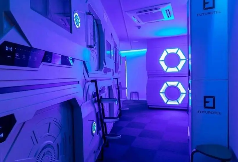 Capsule, Futurotel Sevilla