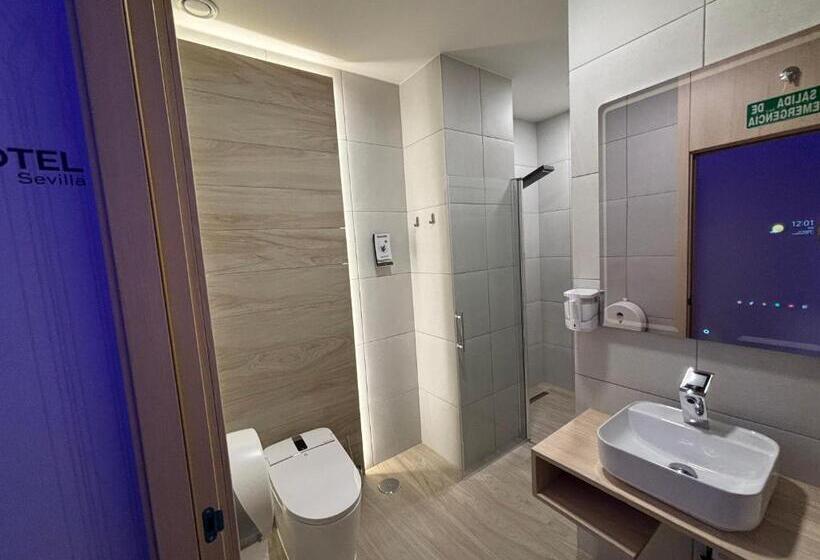 Capsule, Futurotel Sevilla