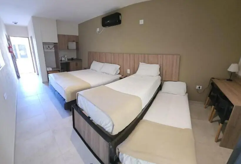 スタンダード４人部屋, La Quinta Suites