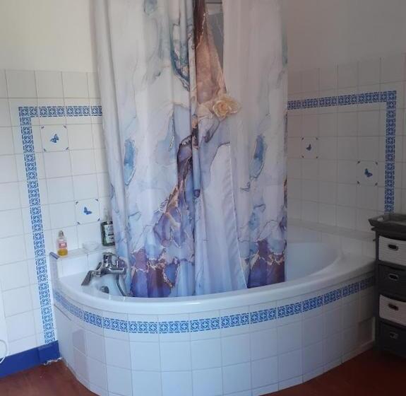 Стандартный Номер Кровать Кинг, Chez Clo