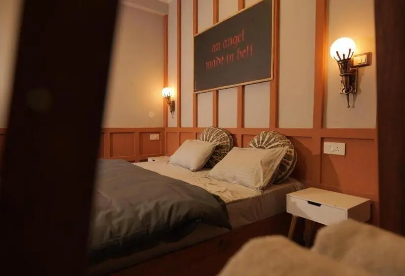 スタンダードルーム, The Trippy Tribe Riverside Hostel Kasol