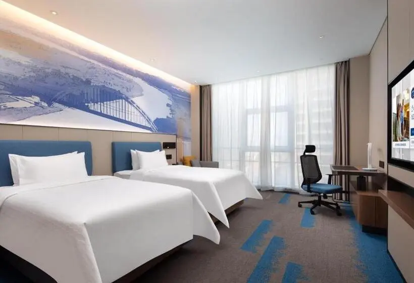 コンフォートルーム, Hampton By Hilton Guigang