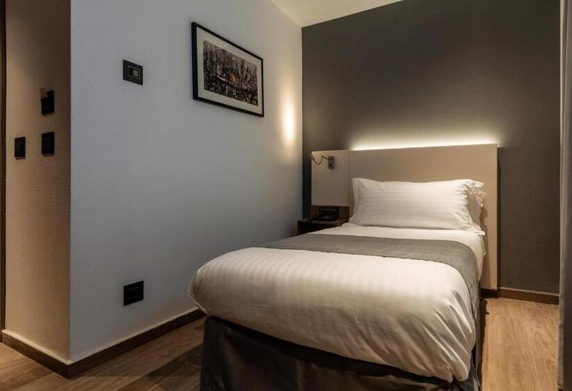 اتاق استاندارد یک نفره, Hôtel Bayazid