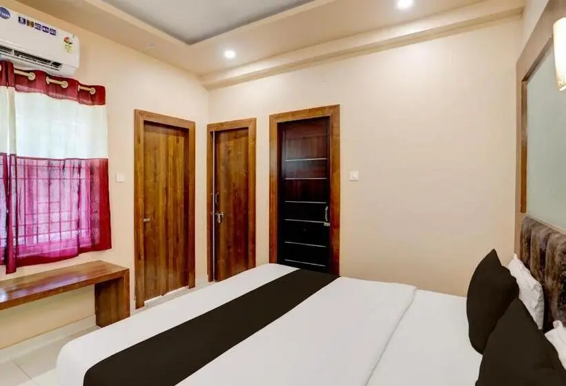 اتاق کلاسیک سه تخته, Oyo Ruby House
