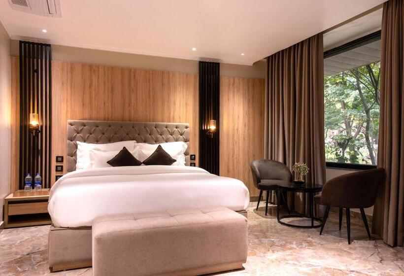 高级大房间, Alpine Hotel And Villas