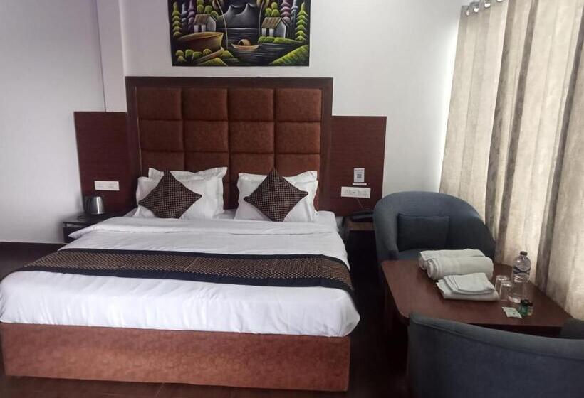 스탠다드 룸 킹사이즈 침대, Blue Lotus Resort