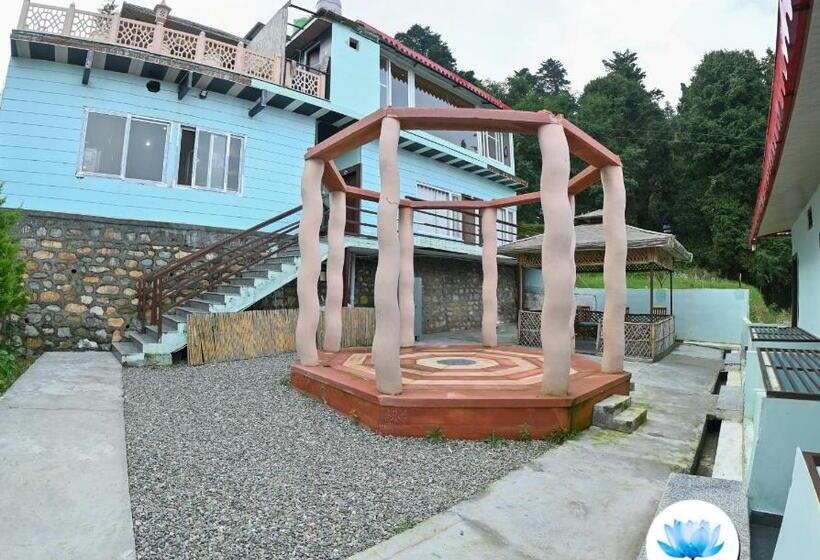 חדר סטנדרט עם מיטת קינג, Blue Lotus Resort