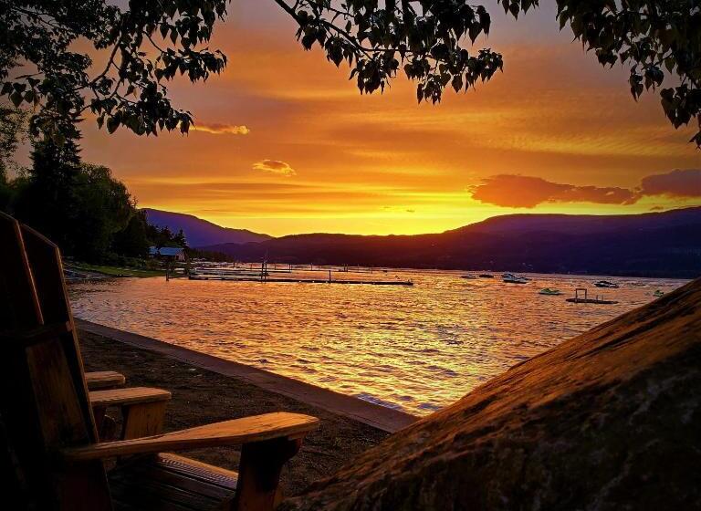 シャレー1寝室, Maples Resort Shuswap