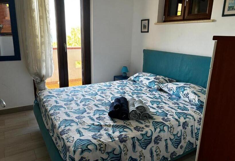 فيلا غرفة نوم واحدة مطلّة علي البحر, Sunsea House Copanello